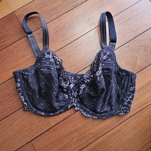 Chantelle Rive Gauche unlined underwire bra 34E